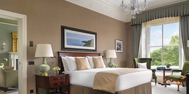 Shelbourne Hotel - a luxury hotel close to Dublin Port
